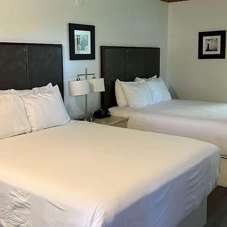 River House Inn, A Baymont By Wyndham Florence Esterno foto