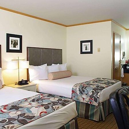River House Inn, A Baymont By Wyndham Florence Esterno foto