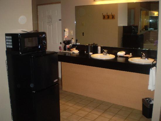 River House Inn, A Baymont By Wyndham Florence Esterno foto